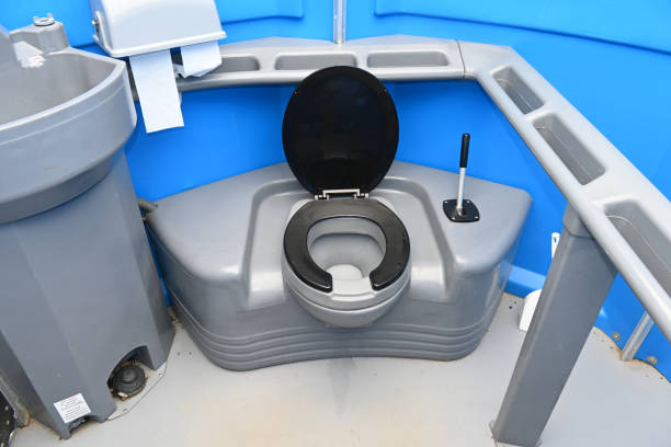 Best Porta potty delivery and setup  in Cumberland, WI